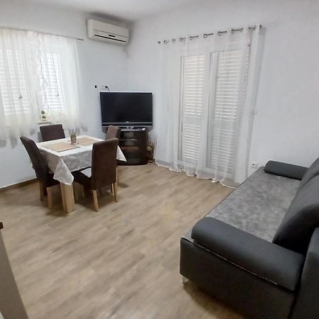 Apartments Tiha Noc Kotor Extérieur photo