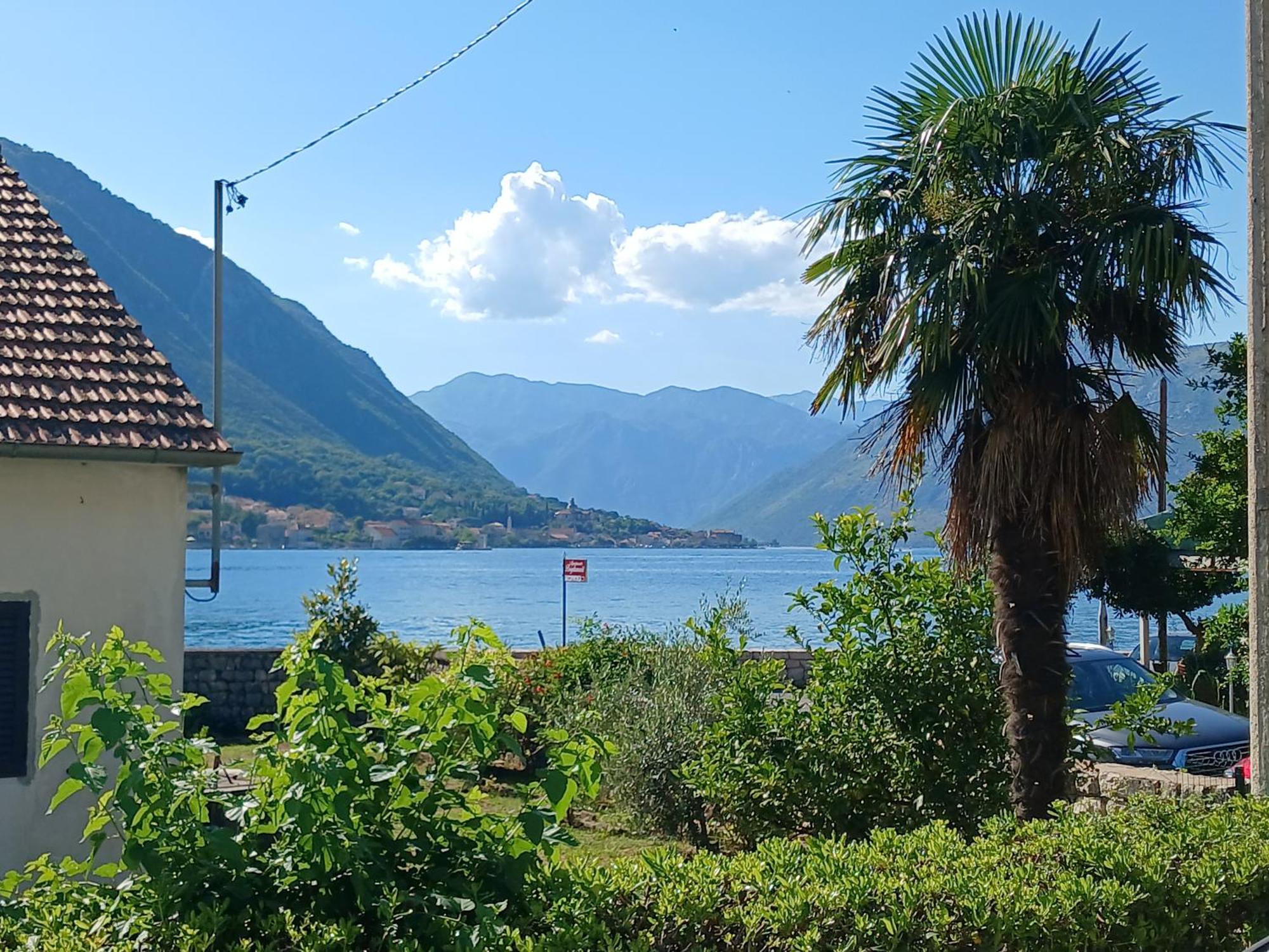 Apartments Tiha Noc Kotor Extérieur photo