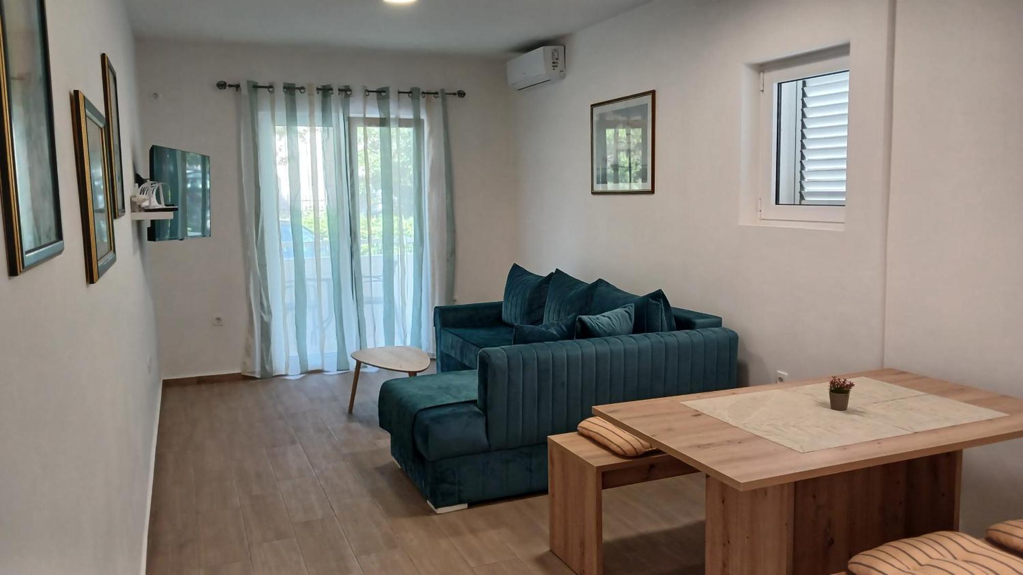 Apartments Tiha Noc Kotor Extérieur photo